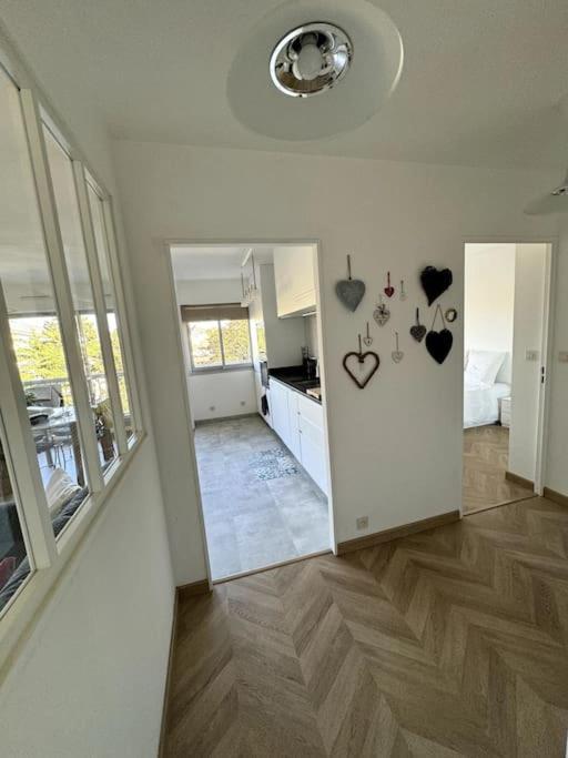 Appartement Neuf Avec Balcon Et Parking Prive Caen Buitenkant foto