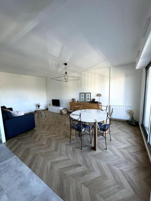 Appartement Neuf Avec Balcon Et Parking Prive Caen Buitenkant foto
