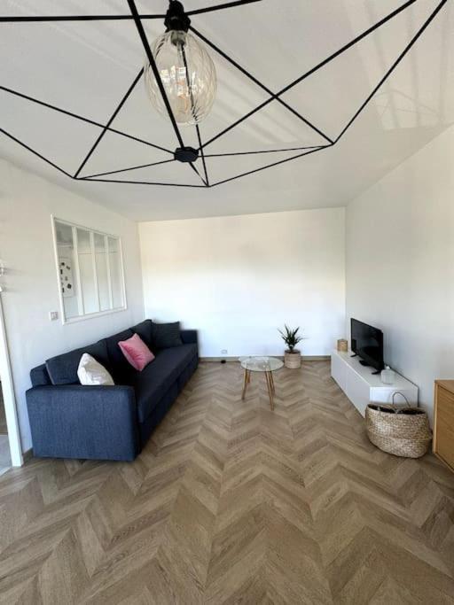 Appartement Neuf Avec Balcon Et Parking Prive Caen Buitenkant foto
